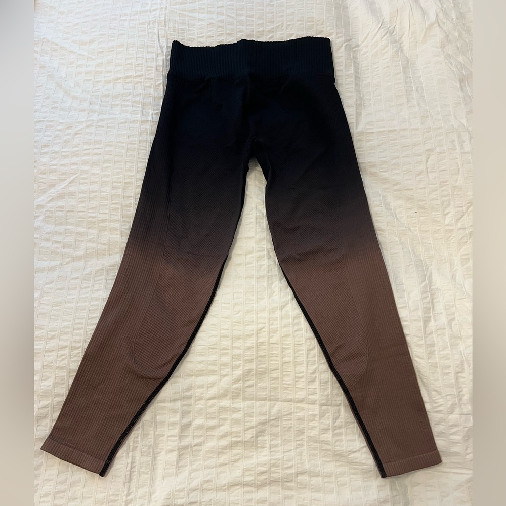 Victoria’s Secret Pink Active Leggings